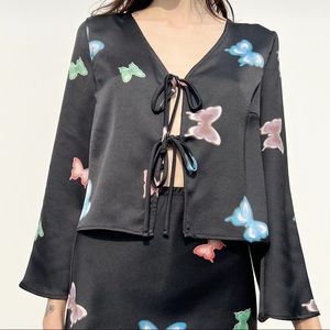 Lisa says gah black butter fly tie front camila top